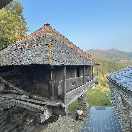 Casa vacanze Casona Rural De Lujo Con Increibles Vistas, La Casa De Rafael, Ahora Con 4 *