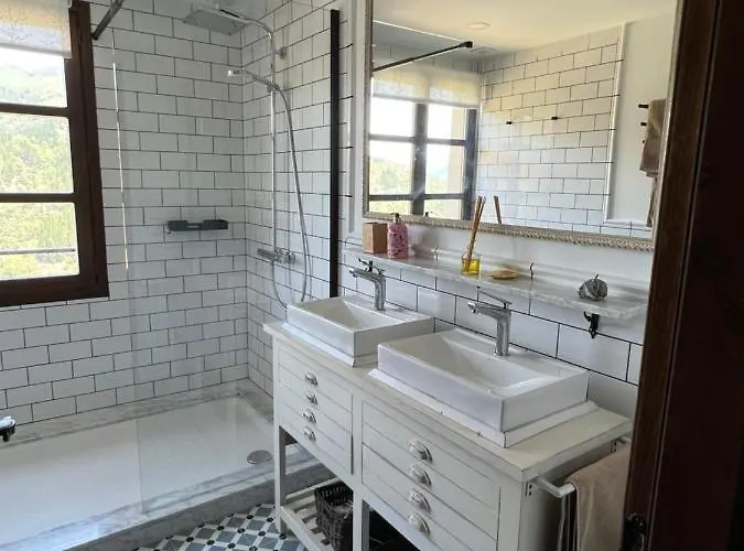 Casona Rural De Lujo Con Increibles Vistas, La Casa De Rafael, Ahora Con 4 Holiday home *